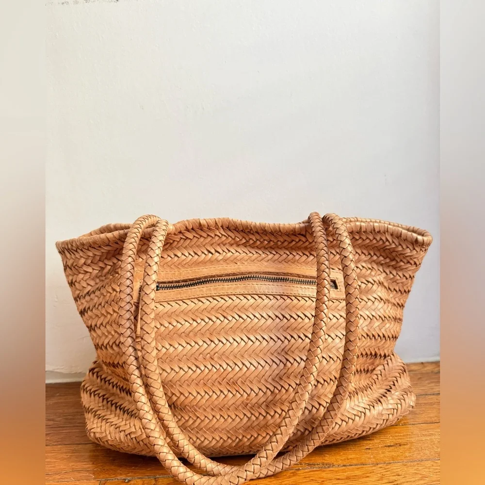 Woven Genuine Leather Tote Bag Tan Minimalist Structured Leather Bag - Picture 9 of 10